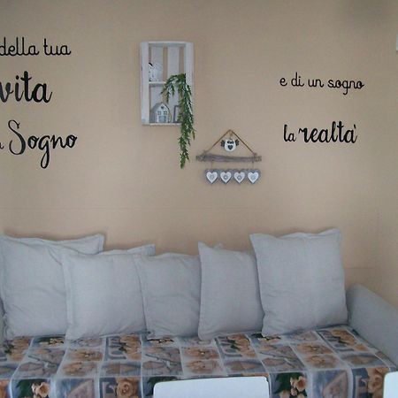 Imperial Casa Vacanze Ladispoli Bagian luar foto